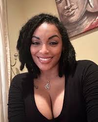 Douglas Hosterman's Instagram, Twitter & Facebook