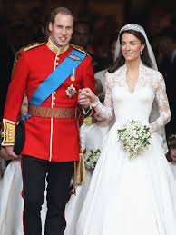 Born 17 april 1974) is an english singer, fashion designer and television personality. Celebrity Hochzeiten Das Sind Die 10 Teuersten Brautkleider Aller Zeiten Vogue Germany