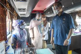 Kuala lumpur, dec 24 — prime minister tan sri muhyiddin yassin has called on malaysians to turn the community's racial and religious diversity into a strength to further build the country, in the spirit of christmas tomorrow amid the new normal. Covid 19 Muhyiddin Says Sop Relaxation For Fully Vaccinated Individuals To Be Announced In A Day Or Two