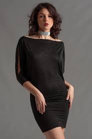 Voir plus d'idées sur le thème robe sans couture, robe nouvel an, robe patron. L Annex Une Tenue Sexy Chic Pour Votre Reveillon Facebook