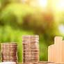 Adyen stock holds support as investors await fresh numbers