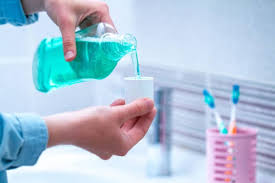 Come eliminare l'acne con l'acqua ossigenata. Collutorio Per L Igiene Orale Previene Gengiviti E Rinfresca L Alito