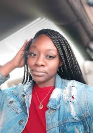 Ashley Geddis's Instagram, Twitter & Facebook