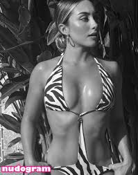 Héloïse Huthart Фото утечки OnlyFans обнаженная №8 - Nudogram v2.1