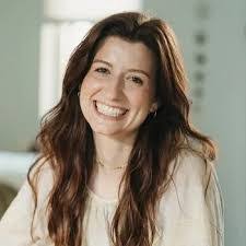 Abbie Becker's Instagram, Twitter & Facebook