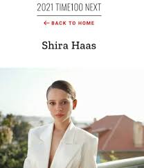 קבלו את מדריך התחפושות של שירה שטיינבוך, השנה היפה בחייו של ראמזי ועוד הגיגים. U0kceliy6ct25m