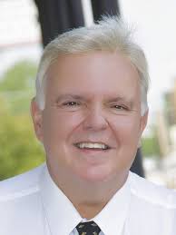 Mike Detillier: The center of attention