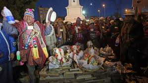 Cada año en el centro ceremonial de tiawanaku se produce un acontecimiento de características singulares para el mundo aymara: Bolivia Celebro La Llegada Del Ano Nuevo Aymara 5524 Rpp Noticias