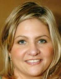 Melissa Lowman's Instagram, Twitter & Facebook