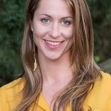 Karin Leonard's Instagram, Twitter & Facebook