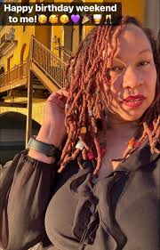 Happy birthday weekend meeeeee!🥰💜🍾🥃🎉 to Send me a cocktail or a  shot!🥃🥂🎉♒️🥳🍾 💜🥰 Cashapp & Venmo is👇🏽 $Sayswhatshewants For Zelle  and Apple Pay use 👇🏽 209-566-3359