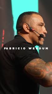 Por que a palestra “Além da Força” é para a sua equipe?, Em um mundo onde  muitos falam, mas poucos fazem, Fabricio Werdum inspira pelo exemplo. 🔥🥊,  Através de sua trajetória dentro e fora dos ringues, ...