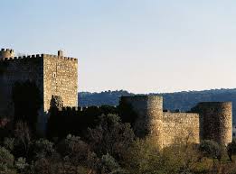 San martín de valdeiglesias is a town of comunidad de madrid with a population is 8,190 people. Nueve Motivos Por Los Que San Martin De Valdeiglesias Merece Una Escapada