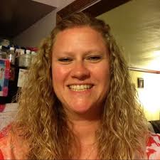 Misty Crow's Instagram, Twitter & Facebook