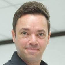 Leigh Pearson's Instagram, Twitter & Facebook