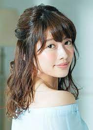 voce本誌で紹介したヘアを全て掲載 ショート ミディアム ロングなどの長さはもちろん 小顔 目力 美肌などビューティ誌ならではの検索条件を加えたオンラインヘアスタイルカタログ 美髪 女の子の髪 ショートのヘアスタイル