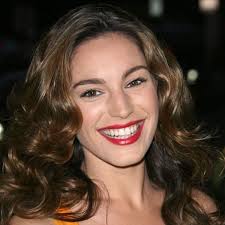 Kelly brook, 41, said on sunday that children and marriage with jeremy parisi, 34, are not on her 'radar' and denied their engagement. Kelly Brook Opens Up About Baby Plans It S Not Going To Make Me Happy If I Have A Kid Ok Magazine