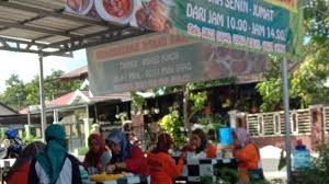Check spelling or type a new query. Pria Singkawang Buka Rumah Makan Gratis Untuk Warga Ada Kisah Haru Di Baliknya Suara Kalbar