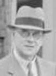 Datei:George Isaacs in 1943 (3x4 crop).jpg