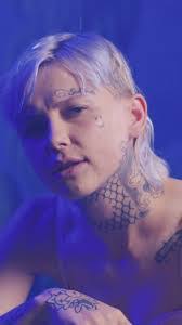 Angie Oh's Instagram, Twitter & Facebook