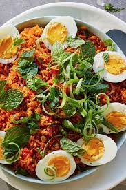 Dami Yeh Gojeh Nokhod Farangi Tomato Egg Rice Recipe Recipe In 2021 Nyt Cooking Rice Dishes One Pot Meals