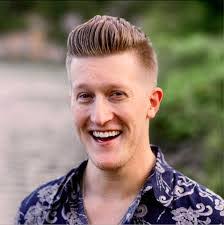 Aaron Tracy's Instagram, Twitter & Facebook