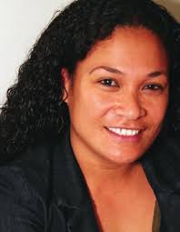 A COMMUNITY OF CONTRASTS