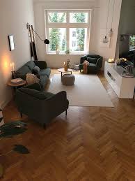 Herman Zieht Ein Ein Kleines Wohnzimmer Makeover Mit Neuem Sofa Und Sesseln In Grun Von Made Com Kleines Wohnzimmer Wohnzimmer Einrichten Kleine Wohnzimmer