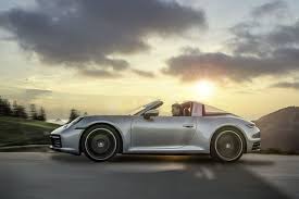 The auto editors of consumer guide porsche 911 may as well be code for spo. Porsche 911 Targa Das Halb Und Halb Cabrio Stern De