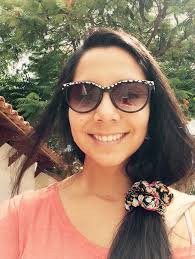 Lili Rojas (@lilandiarojas)