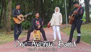 Lirik Lagu Kisah Antara Kita Penyanyi One Avenue Band Komposer Reyhan Anggota One Avenue Band Penulis Lirik Reyhan Anggota One Avenue Ban Band Avenue One