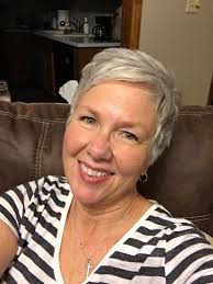 Embracing natural gray hair