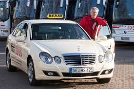 Mercedes Benz E Class Taxi Benz E Mercedes Mercedes Benz