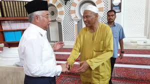 Join facebook to connect with hizal othman and others you may know. Najib Razak Takziah Kepada Bekas Ketua Polis Negara Tan Facebook