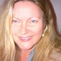 Carrie Devine's Instagram, Twitter & Facebook