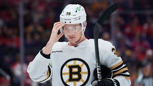 Bruins Coach Jim Montgomery Sends Obvious Message to Morgan Geekie