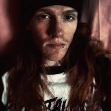 Unfortunately we weren't able to make this work with the 4 of us.... We  tried tho.... “Worm In The Sun” next week. @brothers.page did it better