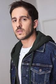 Eric Lloyd's Instagram, Twitter & Facebook