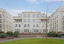 Since 1988 our university has carried the name of one of the city's finest sons. Frankonia Verkauft 2012 Wohnungen Fur 160 Millionen Euro Immobilien Haufe