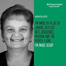 Lisa Semple's Instagram, Twitter & Facebook