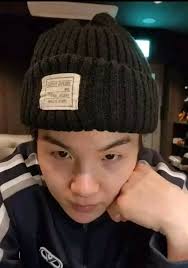 I have a lot in my Head 😭😭😭 All I need from from my Lovely fan 💕🫂 is  Pure love ❤️🌹 SUGA Agust D bts Army