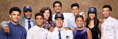 One source close to the family told espn that no decision has been made on whether he will play — and that his parents will ultimately make the decision. Meet Michael Porter Jr S Mother Lisa Porter Bio Wiki