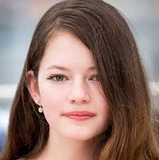 Happy Birthday to the lovely Mackenzie Foy!