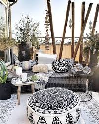 Urlaub Auf Balkonien Destination Outdoor Oase Zu Hause Ist Es Am Schonsten Urlaub Auf Balkonien Destination Outdoor O Boho Patio Patio Decor Boho Outdoor