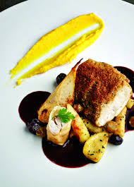 Viandes Supreme De Chapon Fermier D Auvergne En Croute De Truffe Noire Alimentation Recette De Plat Gastronomie