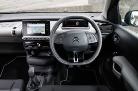 Test citroën c4 cactus puretech 110 s&s shine. Citroen C4 Cactus Puretech 110 Flair Uk First Drive