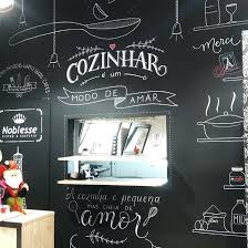 Hand Lettering Em Parede Lousa Para Restaurante Bistro Www Tassianamartini Com Br Cozinha De Restaurante Parede Lousa Decoracao De Restaurante Parede 3d para essa cozinha e chão de mármore: hand lettering em parede lousa para