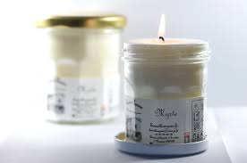 Bougies fabriquées à la main à charroux en france. Les Bougies De Charroux Nouveau Parfum Coffret Candle Trucks Paris Frivole