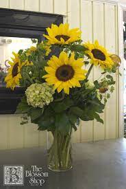 The Blossom Shop Florist Tall Vase Arrangements Hydrangea Arrangements Vase Arrangements