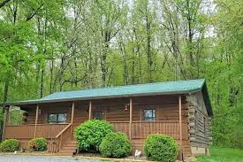 With cabins usa's pet friendly cabins in pigeon forge, tn and the surrounding area, you can bring your favorite pup on a smoky mountain getaway to remember. Nashville Indiana Cabin Rentals Getaways All Cabins
